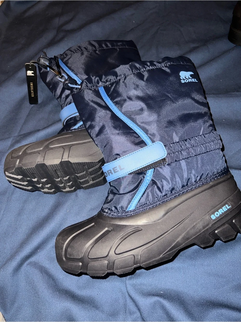 SOREL Flurry Weather Resistant Insulated Snow Boots.  Size Youth 7.  Brand new.